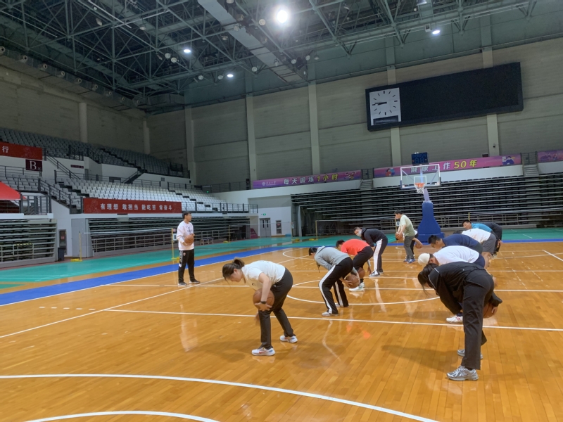 官方：米兰与百威达成全新合作伙伴关系